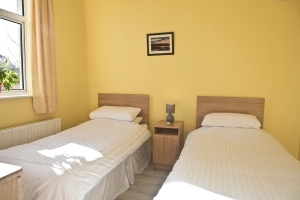 Erne suite bedroom